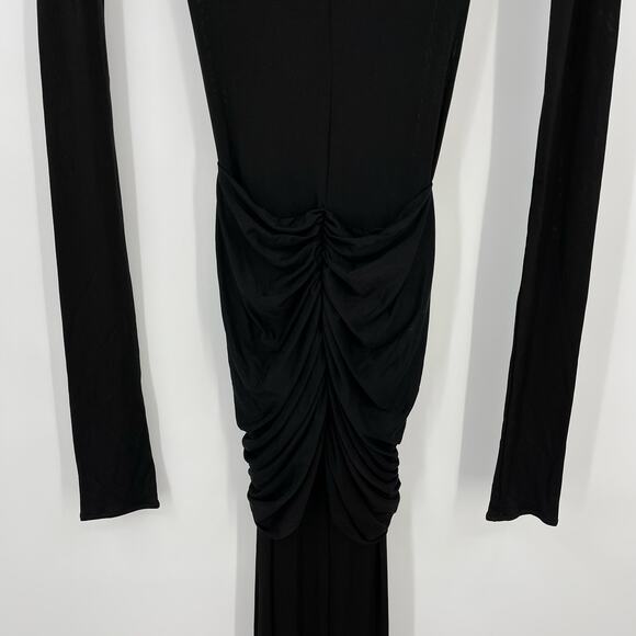 Elegant Black Maxi Dress - Picture 11 of 16